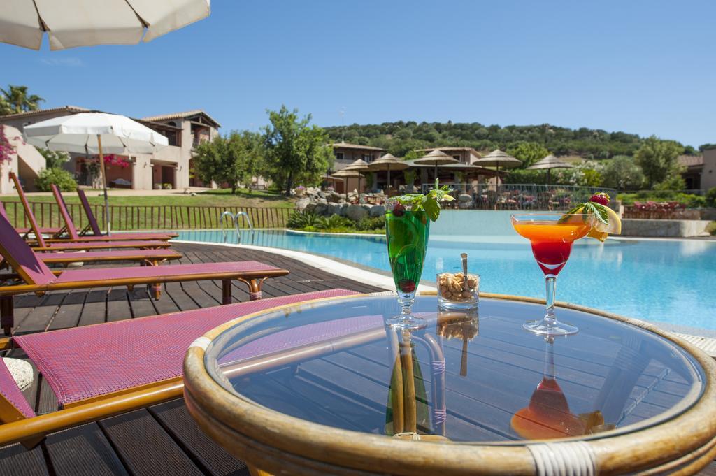 S'Incantu Resort Вилласимиус Экстерьер фото